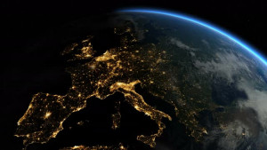 europe-from-space-earth-from-space-from-night-to-day_nv4rfxnse__m0007